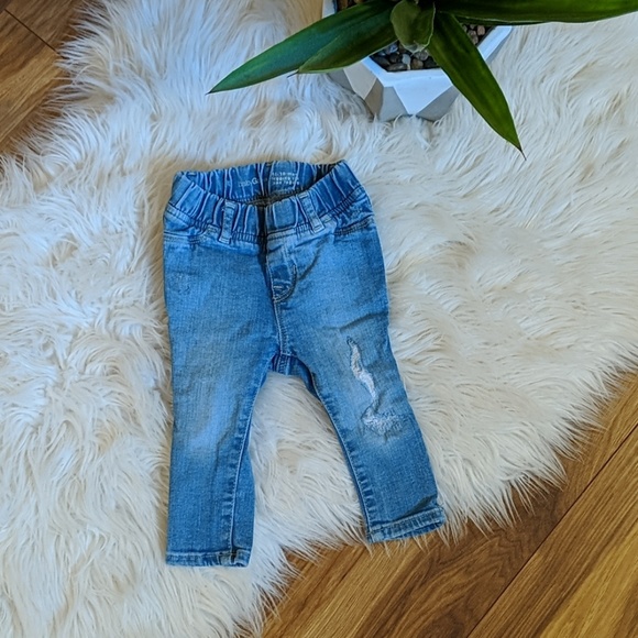 Baby GAP Jeans - Picture 1 of 6